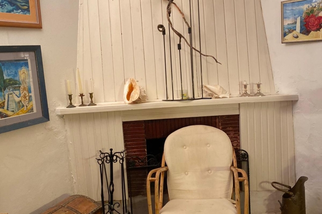 livingroom 3.jpg